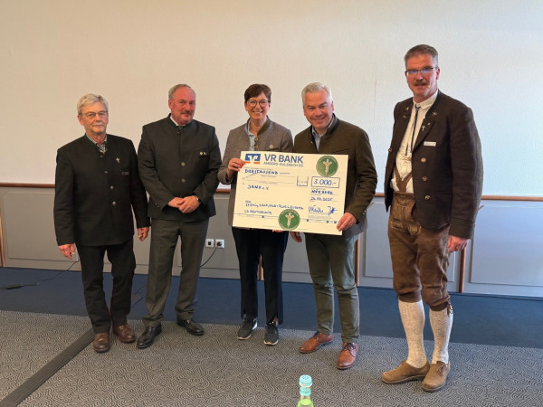 Pflanzaktion Esskastanienkultur an der Ahr gef&ouml;rdert